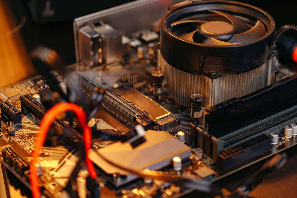 Leaked AMD Desktop CPU Roadmap Confirms Ryzen 7000 X3D Series