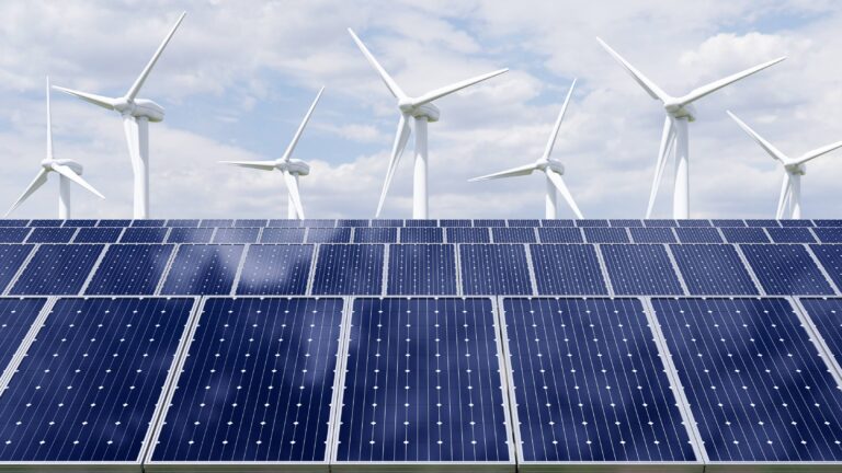 Solar Energy Vs Wind Energy: Which Natural Resource Is Better for Power?